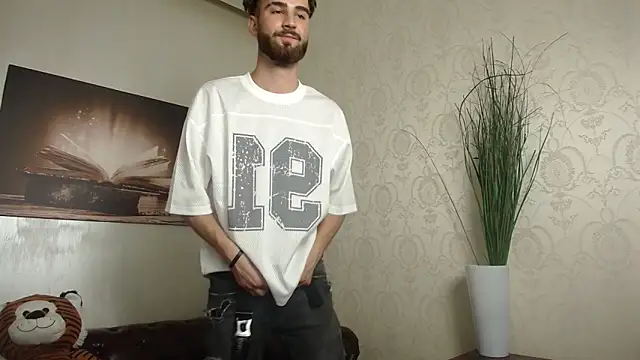 KyloEast Show Webcam