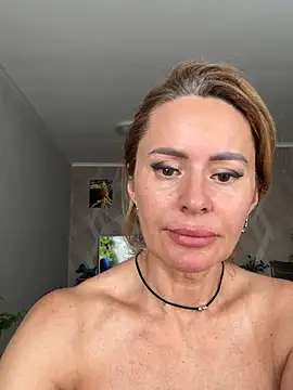 Tania201243 Live XXX Chat