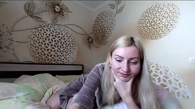 Yourrealgirl Adlı Modelin Canlı XXX Sohbeti