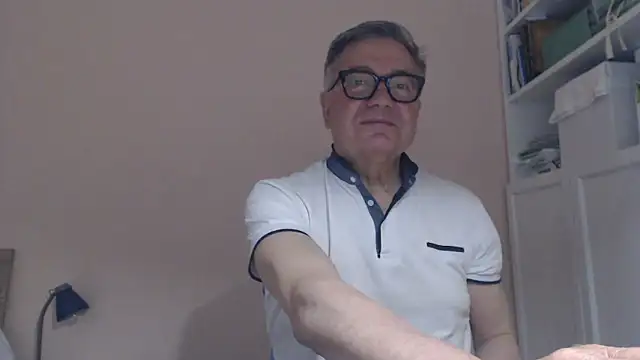 YOU6me Webcamshow