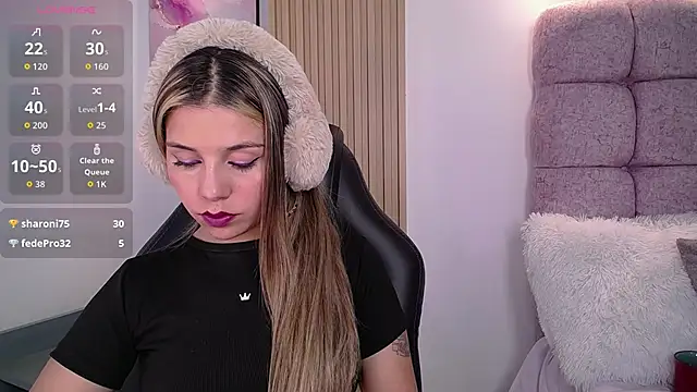 1Sloppy_Fox4 live XXX chat