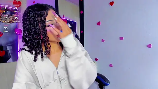 Chat +18 de dolly_boob ao vivo