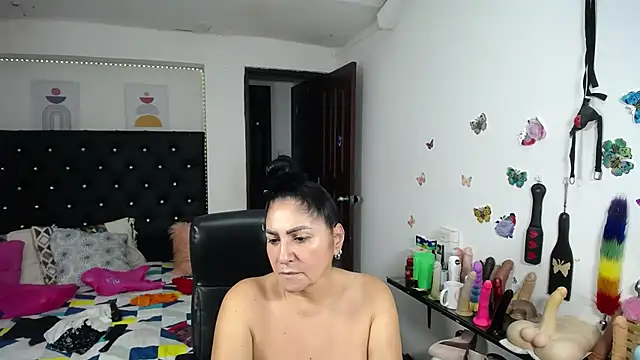 دردشة mature_bigboobs10 الجنسية المباشرة