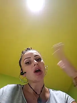 Caramellaa's Live XXX Chat