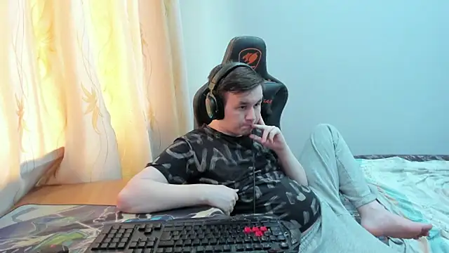 Webkamerová show iliaskrislove