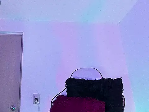 sarah_benjjaminn Chat XXX in diretta