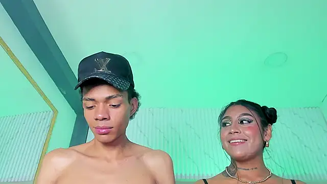 عرض كام candyandmarilyn