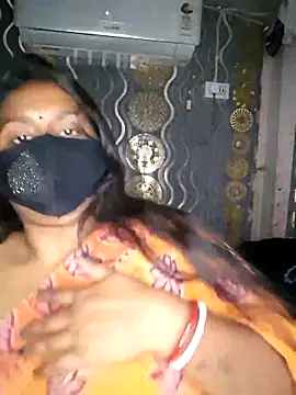 Sweet-Maddlina Show in webcam