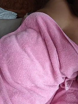 Chat +18 de Maya-Tamil ao vivo