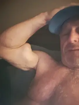 Slydog1010's Live XXX Chat
