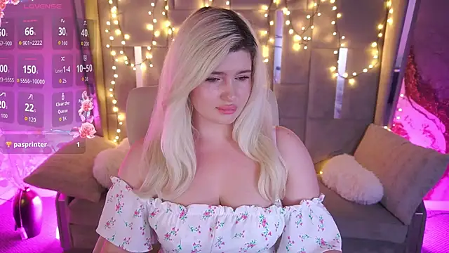 CocoSecretss' Live XXX Chat