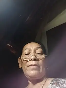 mouth22 现场XXX聊天