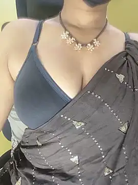 Praveena27telugu's Live XXX Chat