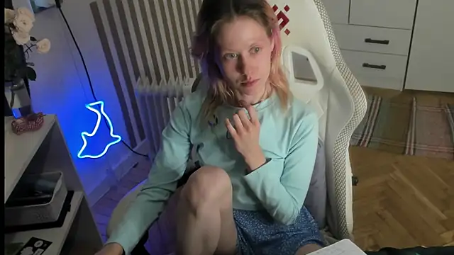 Chat +18 de Silly__Milly ao vivo