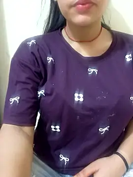 Cute_Kavya7: διαδικτυακό σόου στην κάμερα