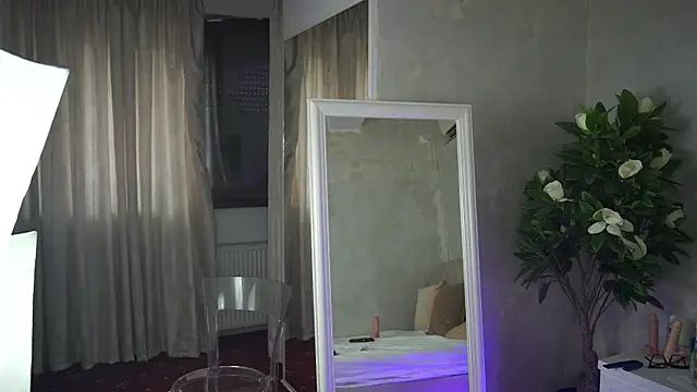 LeilaBie Live XXX-Chat