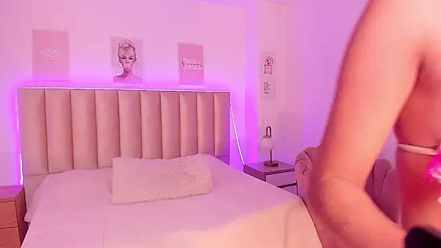 Sam_peach লাইভ XXX চ্যাট