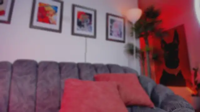 Taylor__foxxx's Webcam Show