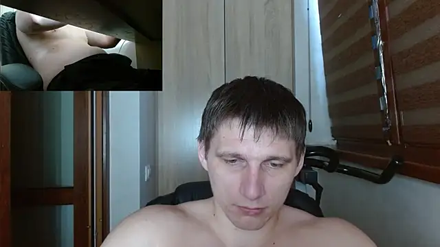 Show modela Poliglotjoe1 na web-kameri