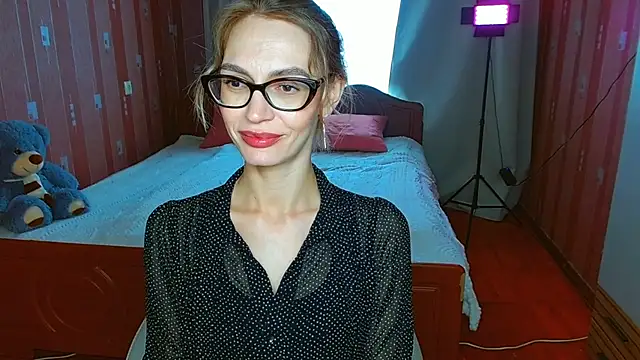 Chat +18 de Lady_Sunshine_ ao vivo