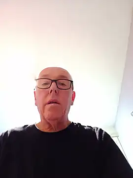 Saintbull68 Webcam-Show