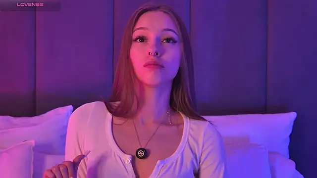 Онлайн чат XXX JulyOwens