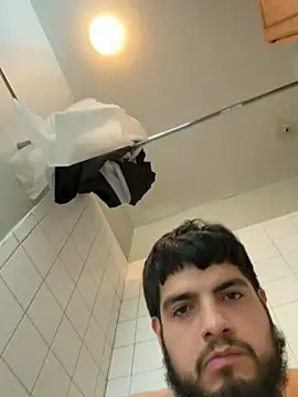 Zaddymatty2002's Webcam Show