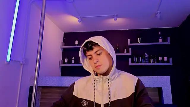Chat XXX ao vivo de angel_still_