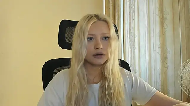 MidnightPoise Live XXX-chat