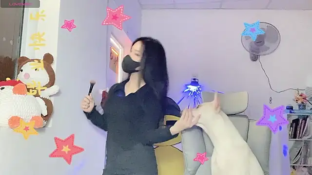 Chatroom XXX en direct de Tieu-May
