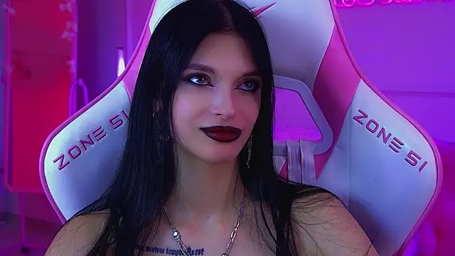 BeverlyMost's Live XXX Chat