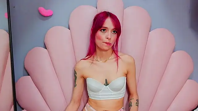 luci_miller live XXX chat