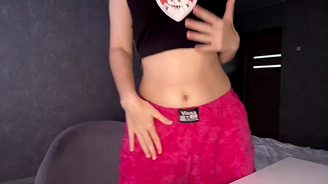 Emily_Mur_ live XXX chat