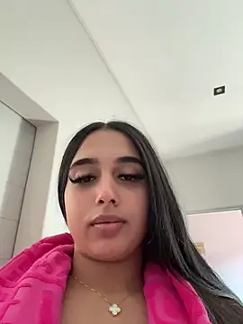 LilMisIndianx Adlı Modelin Web Kamerası Şovu