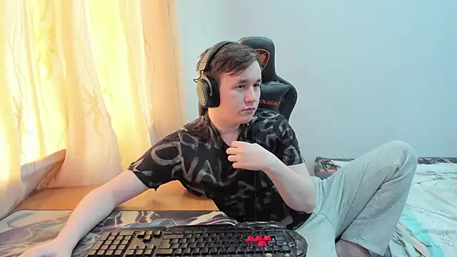Webkamerová show iliaskrislove
