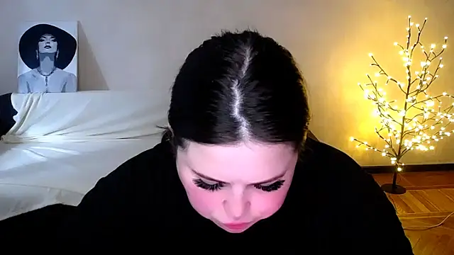 Emily_Mo's Live XXX Chat