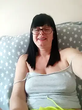 Show modela AliceSwan57 na web-kameri