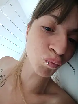 Cristina02 Adlı Modelin Canlı XXX Sohbeti
