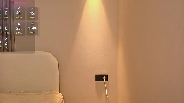 hikom1ko's Live XXX Chat