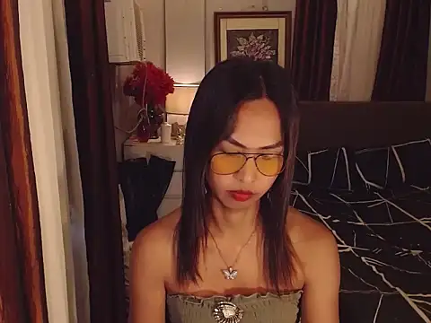 Nathalieheartt's Webcam Show