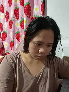 _UrSingleMamiBella_ Adlı Modelin Canlı XXX Sohbeti