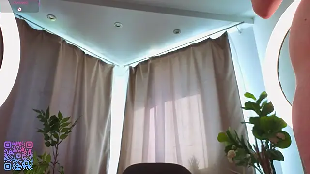 SoniaScott's Webcam Show