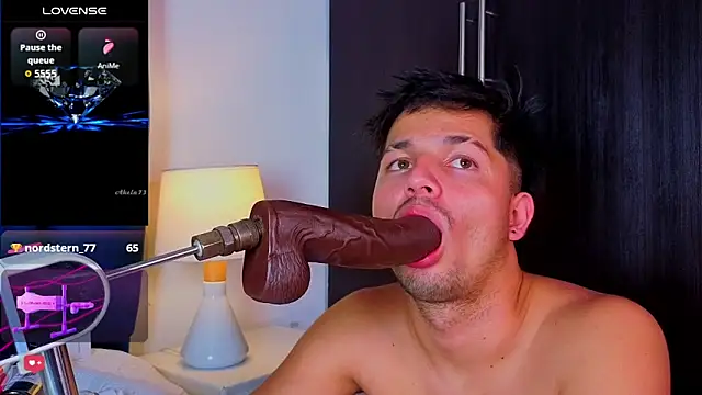 Issac_james_ Live XXX-chat