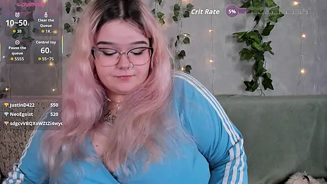 _CandyM1lky_ Chat XXX in diretta