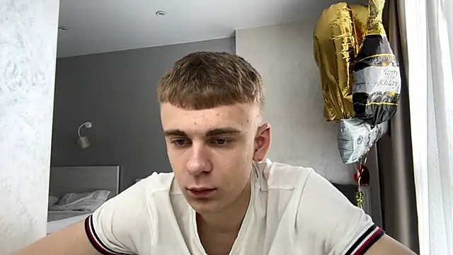 Chat XXX en directo de SoloFury