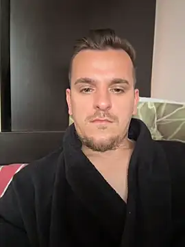 Huge_cock22cm Show in webcam