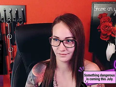 _MissJaneWarren_'s Live XXX Chat