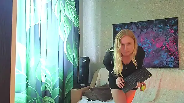 Živý XXX chat Lanavi_Smile