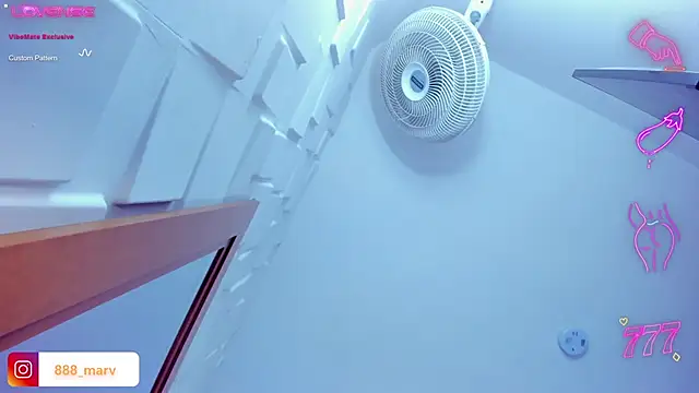 BILIE_ROUSE1 élő XXX-chatje