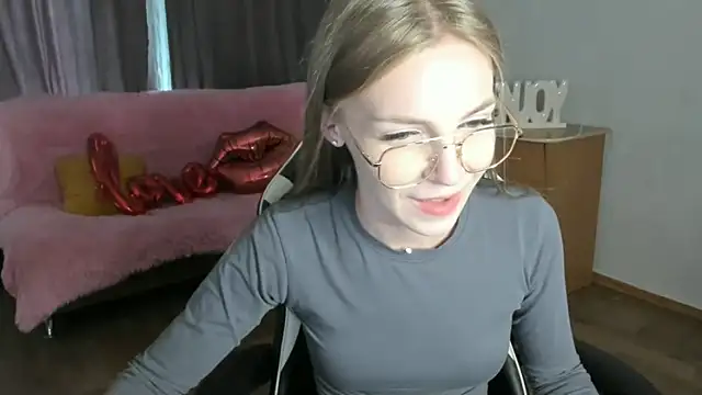 Онлайн чат XXX HitGyrl